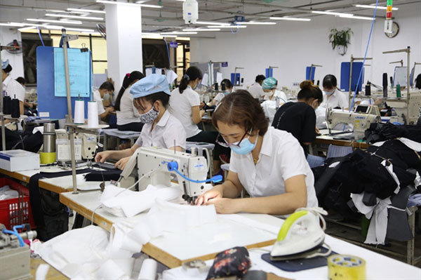 Vietnam hits 2021 garment export target