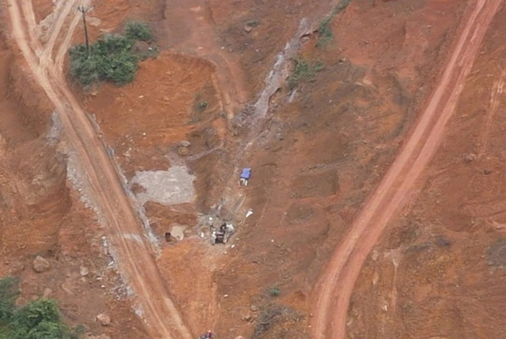 Cận cảnh mỏ khoáng sản lậu quy mô lớn vừa bị phát hiện tại Quảng Bình