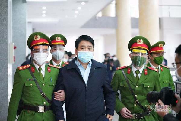 Đại diện Bộ Công an thông tin về xe áp giải ông Nguyễn Đức Chung đến tòa