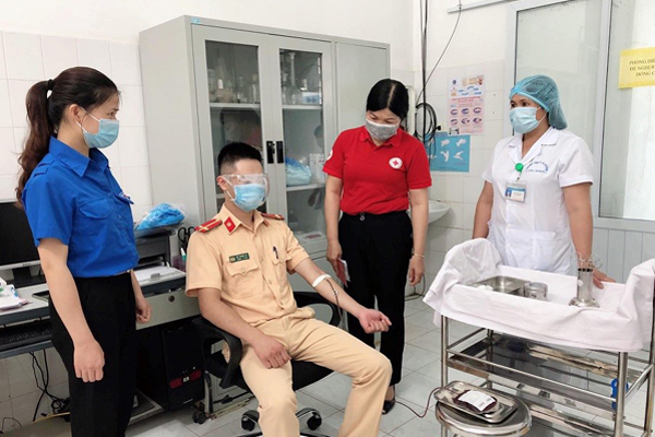 Chuyện chưa kể phía sau những giọt máu cho đi của công an Lạng Sơn