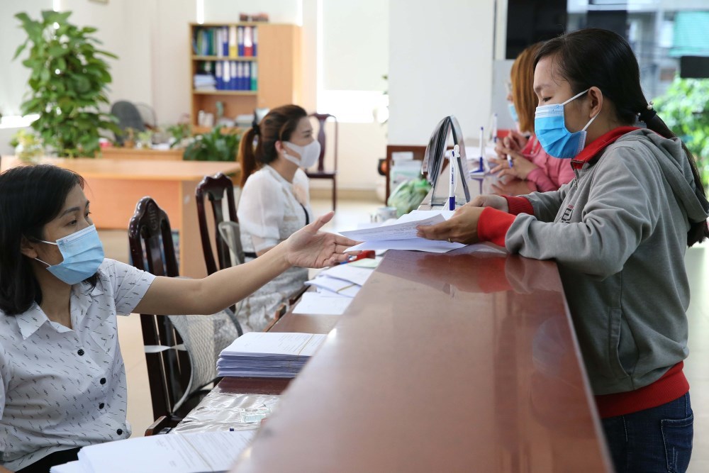 Chủ động hỗ trợ lao động không đủ điều kiện hưởng bảo hiểm thất nghiệp