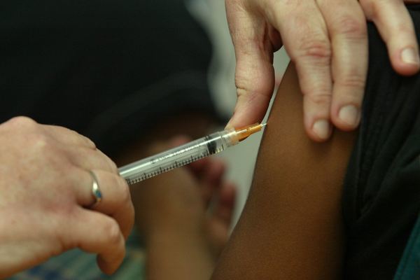 Người đàn ông New Zealand tiêm 10 mũi vắc xin Covid-19 trong một ngày