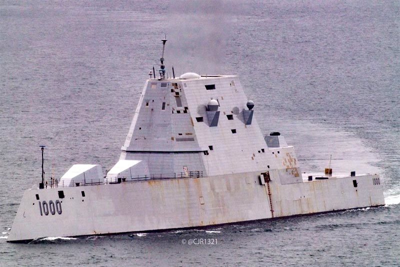 Siêu khu trục hạm Mỹ gây sửng sốt vì còn mới đã gỉ sét