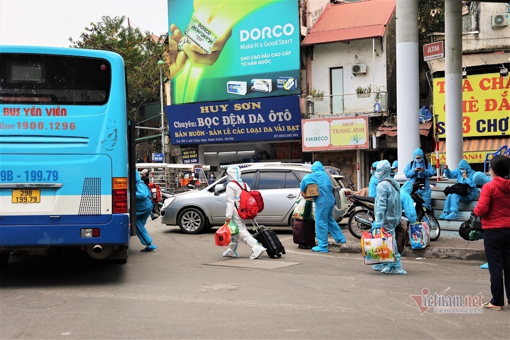 Gần 900 ca F0 mỗi ngày, Hà Nội phong tỏa hàng loạt tuyến phố cổ