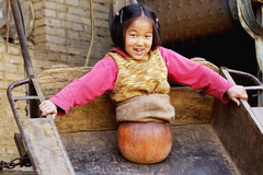 'Cô bé bóng rổ' mất nửa người, 14 năm sau tạo kỳ tích khiến ai cũng bất ngờ