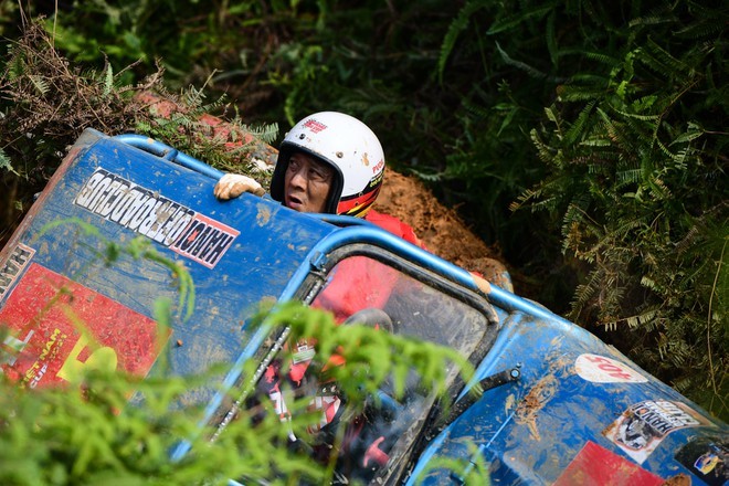 Đường đến chức vô địch giải đua xe địa hình Việt Nam của VĐV Hàn Quốc