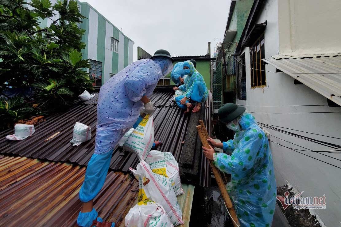 Bão Rai vào Biển Đông, Nam Bộ lưu ý nhà yếu, có phương án di dân