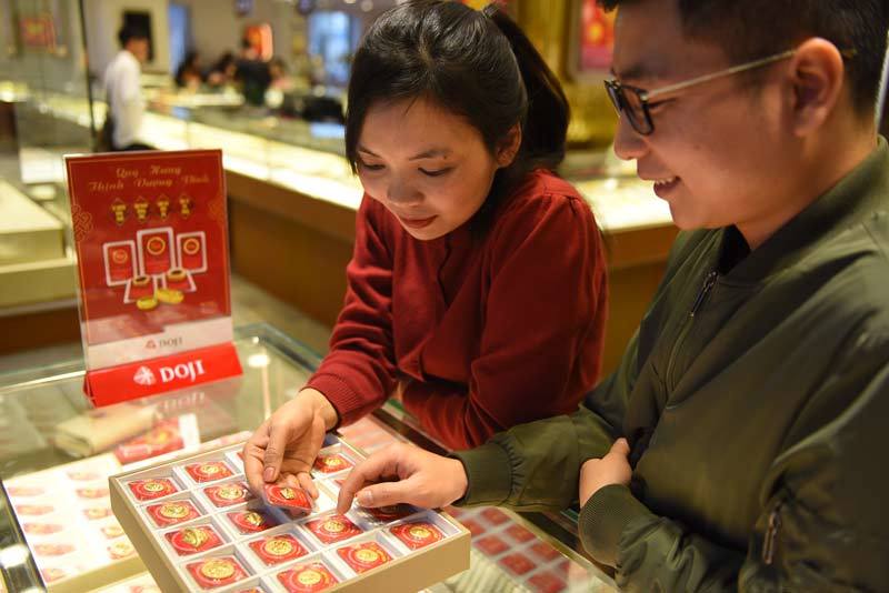 {Giá vàng hôm nay 15/12}