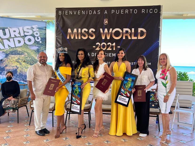 7 hoa hậu cách ly vì nghi nhiễm Covid-19 trước chung kết Miss World