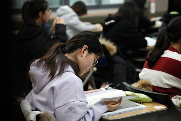 Câu hỏi sai trong đề thi đại học Hàn Quốc gây chấn động