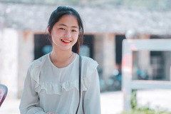Cô bé bán lê nổi tiếng 3 năm trước ở Hà Giang: Đã là thiếu nữ xinh đẹp, giỏi giang