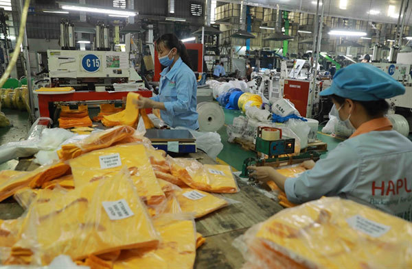 Vietnam's trade revenue to surpass $660 billion by year-end