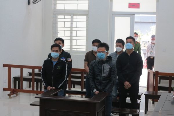 Sau vụ nổ súng, 5 người trong 2 gia đình ở Hà Nội nhận án tù