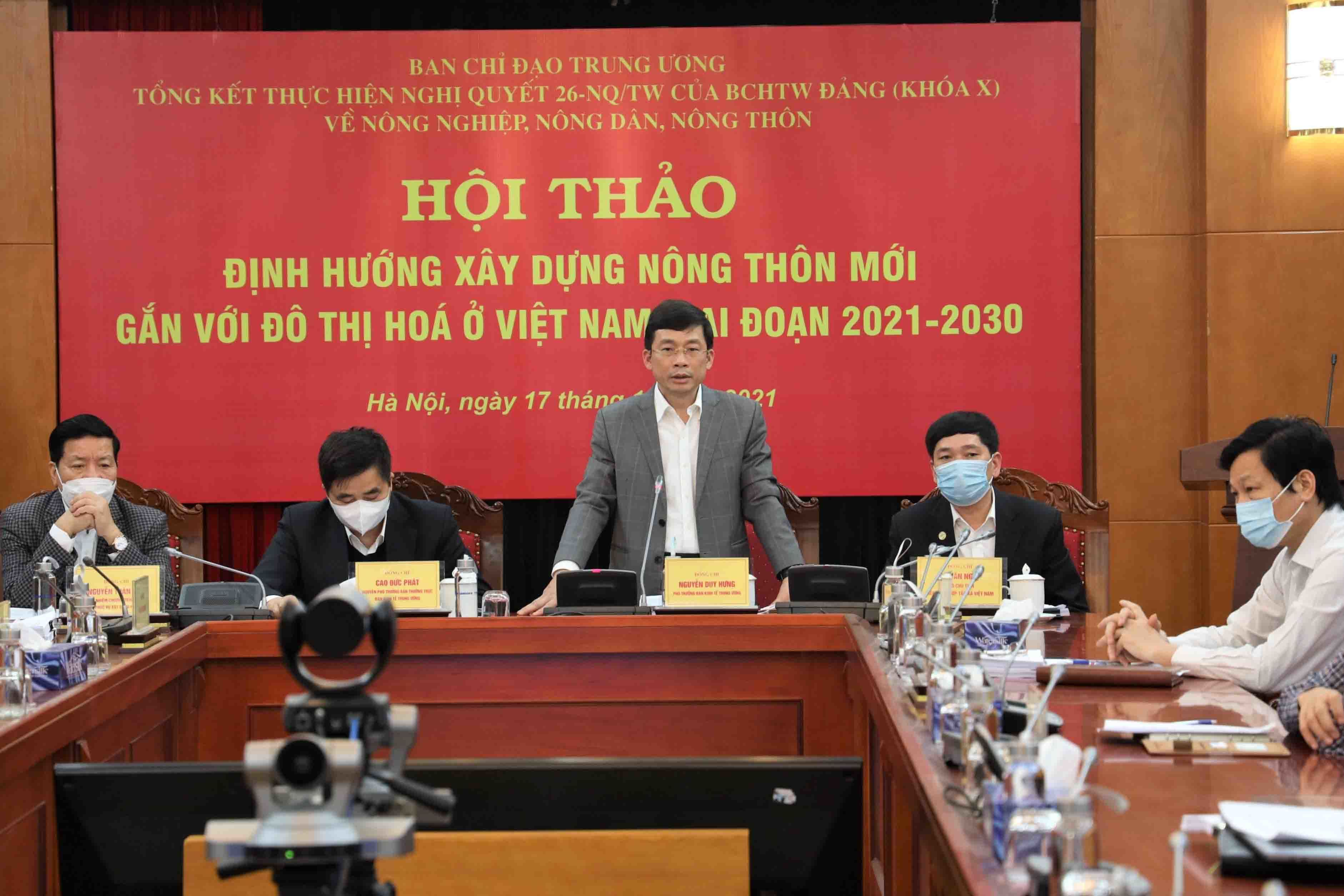 Phó Ban Kinh tế T.Ư gợi ý nông dân bán hàng thương mại điện tử