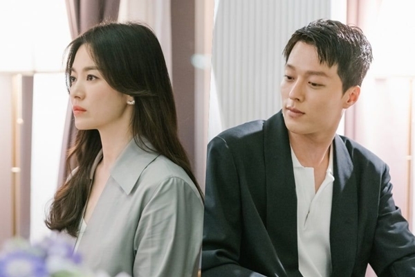 ‘Now, We Are Breaking Up’ tập 11, bố của Song Hye Kyo bị nghi ngoại tình