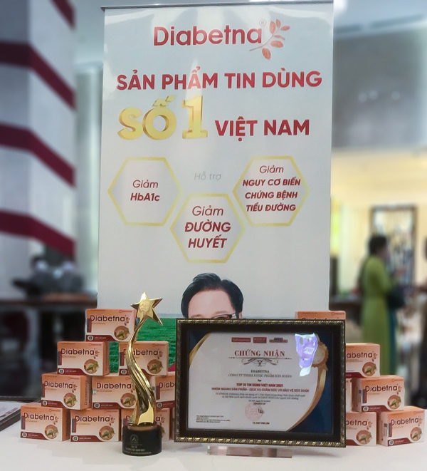 Diabetna nhận giải sản phẩm được tin dùng số 1 Việt Nam cho người tiểu đường