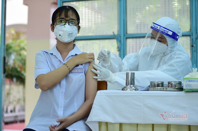 Triển khai mở cửa trường học đảm bảo an toàn