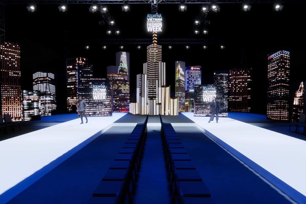 Sân khấu ấn tượng của Tuần lễ Thời trang Quốc tế Việt Nam 2021