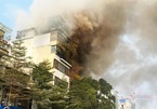 Hà Nội: Cháy lớn trên phố Tôn Đức Thắng, lửa lan sang nhà liền kề