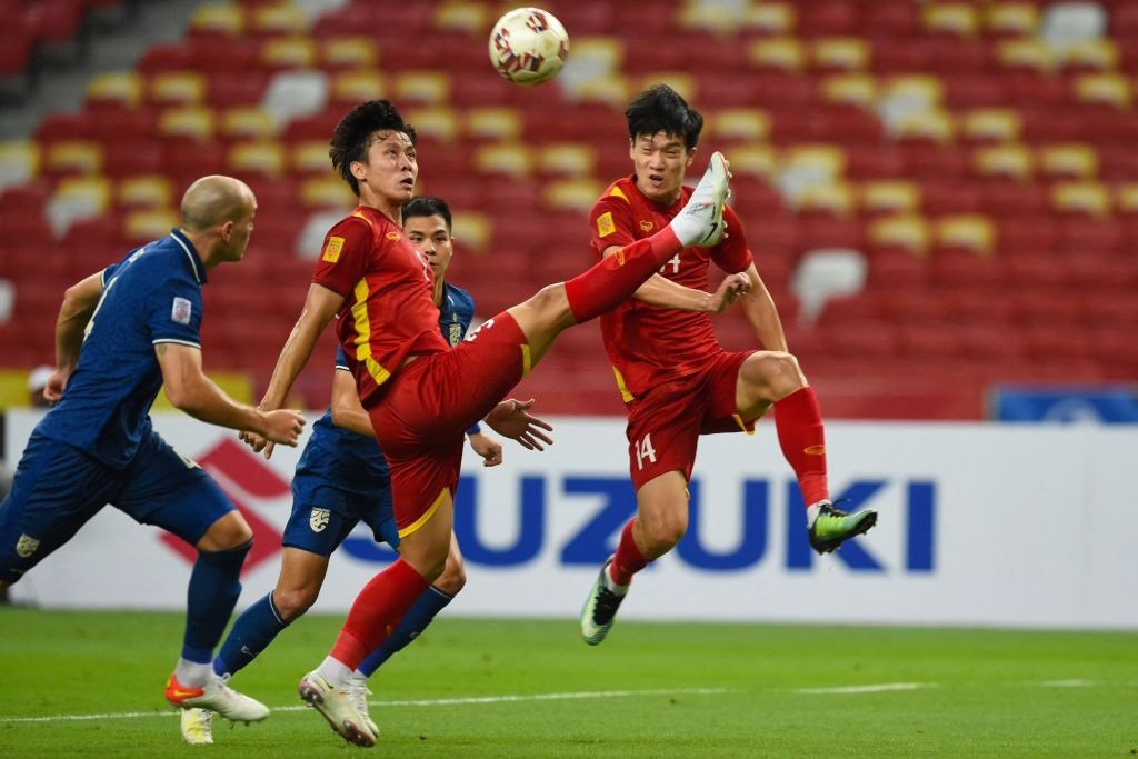 Chấm điểm Việt Nam vs Thái Lan bán kết AFF Cup chỉ Quang Hải sáng