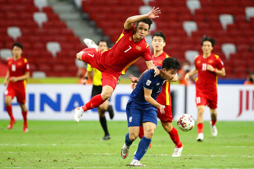 Tuyển Việt Nam đá vòng loại World Cup, đừng quên bài học AFF Cup