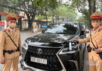 Hà Nội phát hiện thêm xe Lexus đeo biển số xe khác