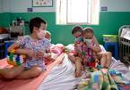 Trẻ em là F0 điều trị tại nhà, phụ huynh cần chú ý điều gì?