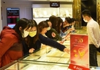 A tael of gold in Vietnam worth $500 more than world prices