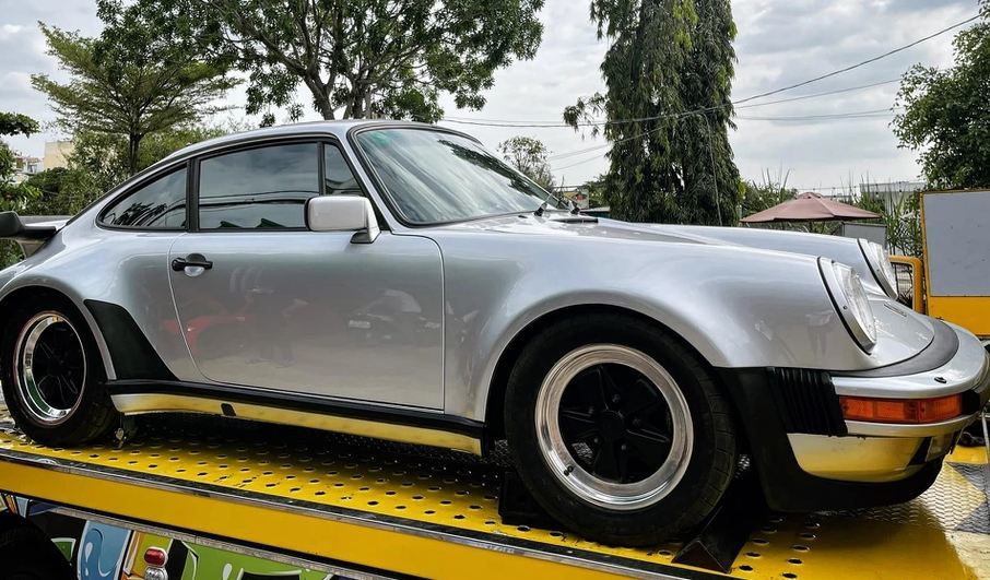 Ông Đặng Lê Nguyên Vũ sở hữu chiếc Porsche 930 Turbo hàng hiếm