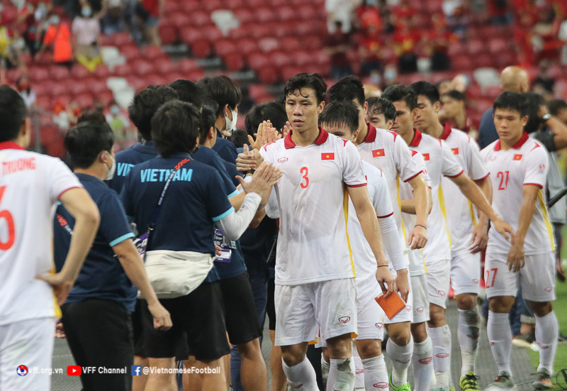 HLV Park Hang Seo và tuyển Việt Nam bận rộn sau AFF Cup