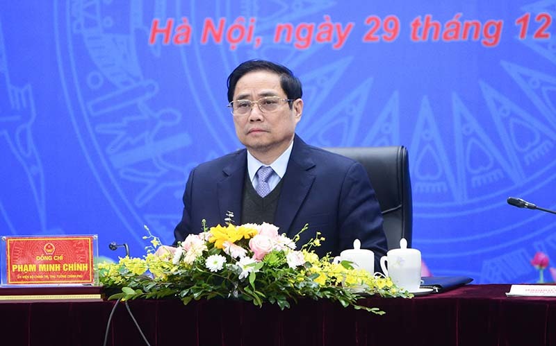 Thủ tướng: Không để trụ đỡ đất nước thụt lùi trong năm 2022