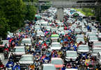 Hanoi warned of more serious traffic jams if it bans motorbikes too soon