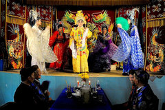 Vietnamese traditional performing art introduced to the world