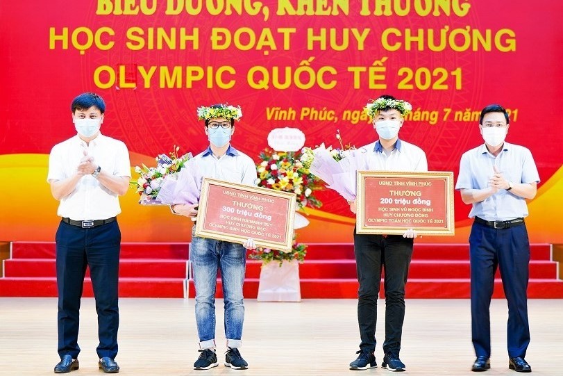 Học sinh chuyên Vĩnh Phúc được hỗ trợ 2,2 triệu đồng từ năm tới