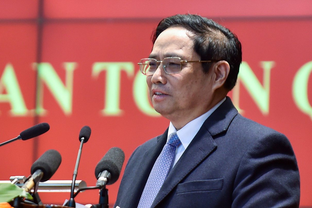 Thủ tướng: Không bắn pháo hoa, hạn chế tập trung đông người dịp Tết Dương lịch