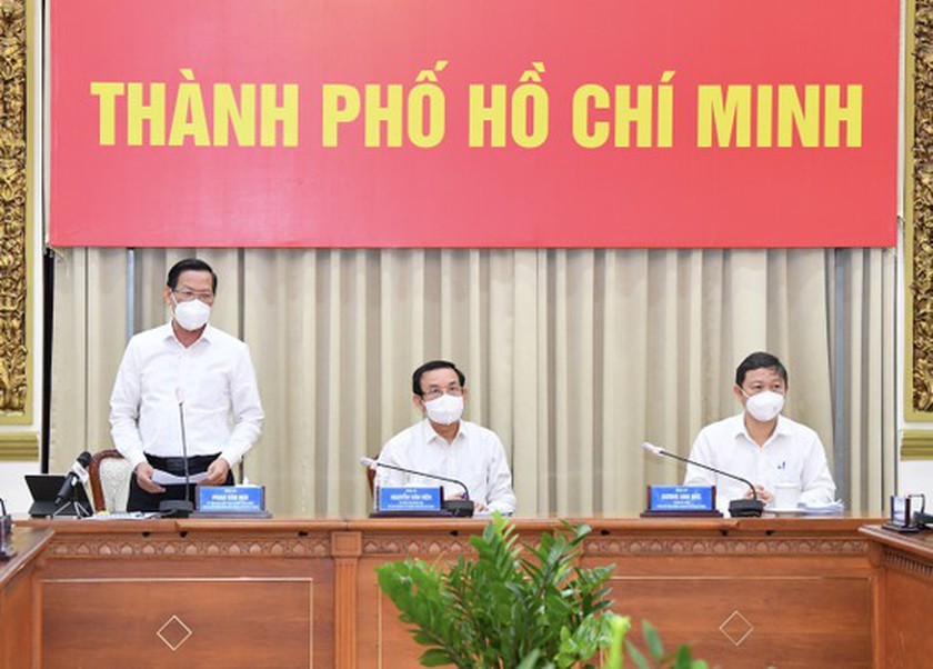 HCMC to tighten supervision, strengthen measures against omicron variant