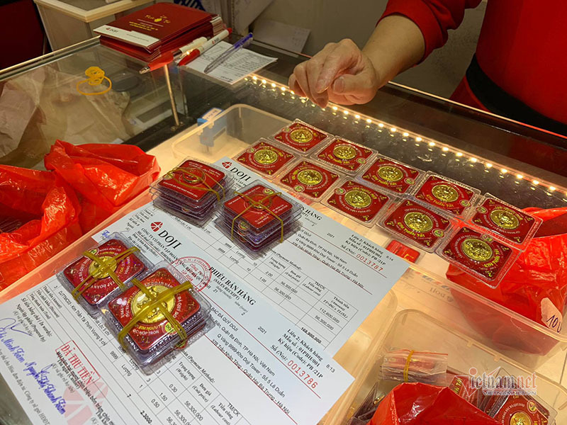 Giá vàng hôm nay 2/1: Đầu năm, tiếp tục tăng mạnh