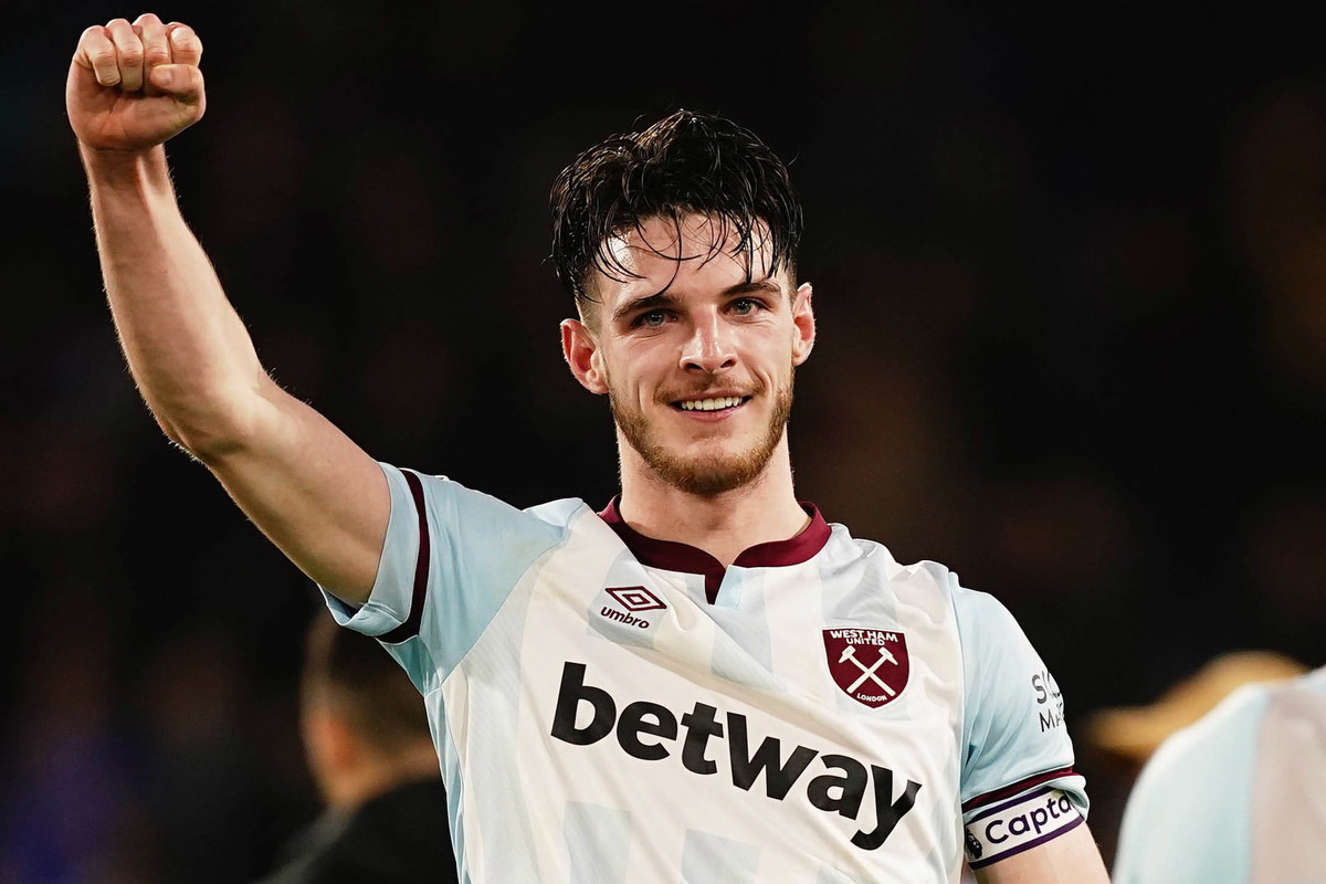 MU ấn định ngày ký Declan Rice, Chelsea lấy Trippier