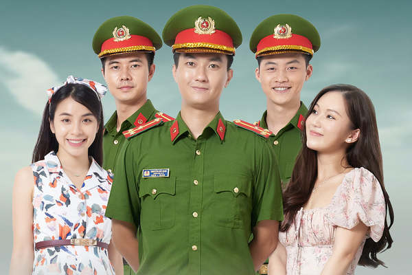 'Phố trong làng' đột ngột dừng chiếu chưa rõ lý do