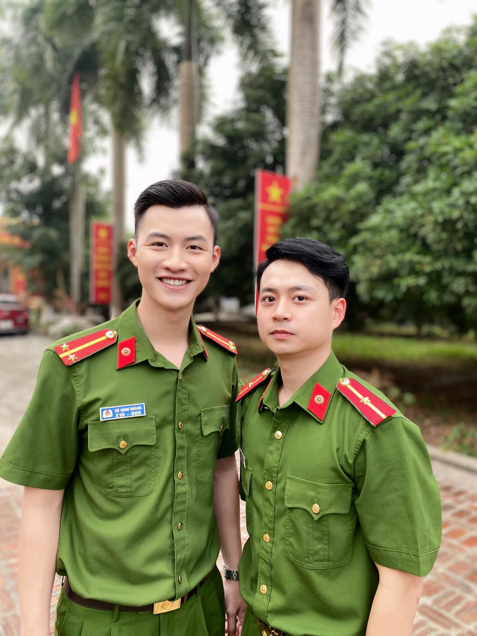 Việt Anh cảm thấy trống trải trong ngày sinh nhật của NSND Hoàng Dũng