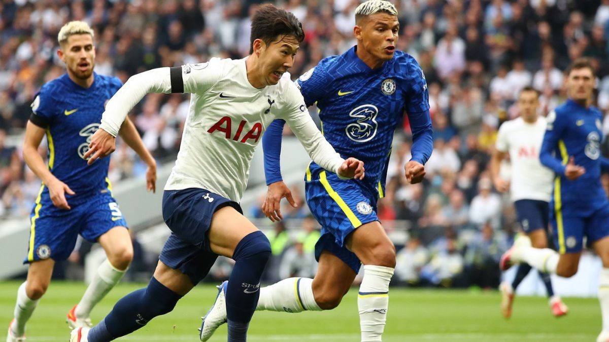 Lịch thi đấu bóng đá hôm nay 23/1: Chelsea đại chiến Tottenham