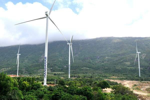 Hit by Covid-19: Wind power investors want FIT extension
