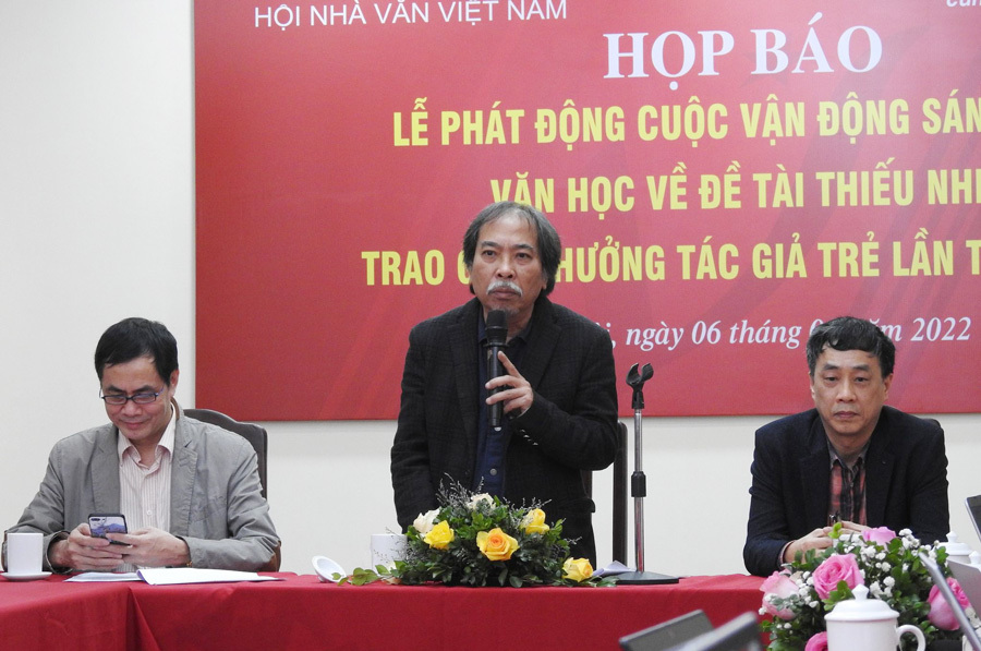 Gieo vào tâm hồn con trẻ những cuốn sách giàu tính nhân văn