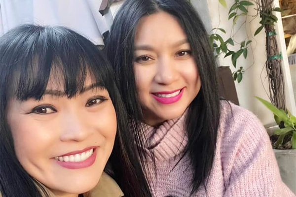 Phương Thanh hội ngộ 'biểu tượng gợi cảm' Y Phụng ở Mỹ