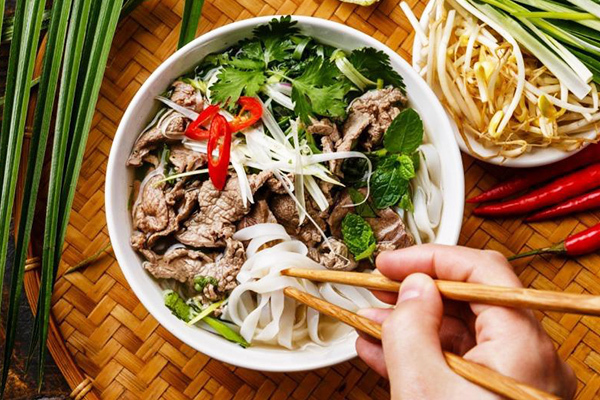 Phở bò Việt Nam được CNN vinh danh là món ăn có nước ngon nhất thế giới