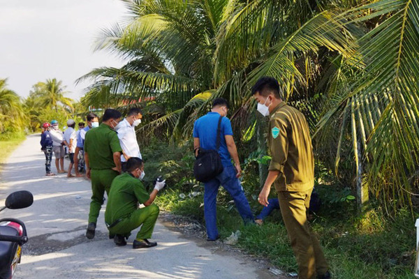 Nghi phạm đâm chết hai dì cháu do ghen tuông đã tử vong