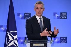 NATO cảnh báo Nga, tuyên bố sẽ hỗ trợ Ukraina