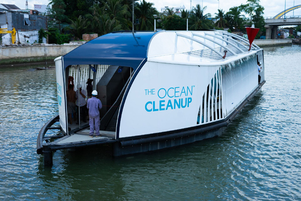 Làm sạch sông Cần Thơ, ngăn rác thải nhựa đổ ra đại dương