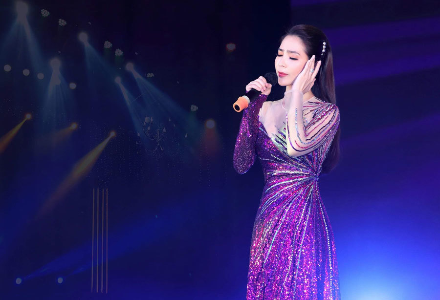 Dương Kim Ánh không muốn tạo scandal như một số ca sĩ trẻ để nổi tiếng