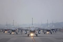 Chiến cơ F-16 của Đài Loan rơi xuống biển